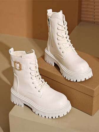 新款冬季女靴，单衬加厚毛皮，经典系带短踝靴