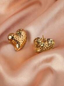 1 对 18K 镀金钛钢耳钉，带半浮雕花卉图案 - 金色 - 查看 3