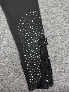 Quần cạp cao có viền ren khoét rỗng và trang trí bằng đá Rhinestone, quần bó bó - màu đen - Xem 5