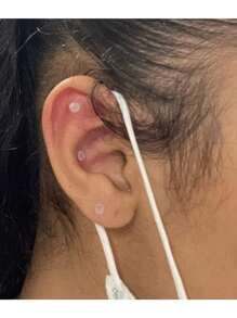 AVYRING 24Pcs Clear Earrings Plastic Earrings For Sports 16g Clear Cartilage Earrings Stud Plastic Helix Tragus Earring Medusa Monroe Piercing Retainer Clear Lip Rings Labret Retainers For Work Surgery