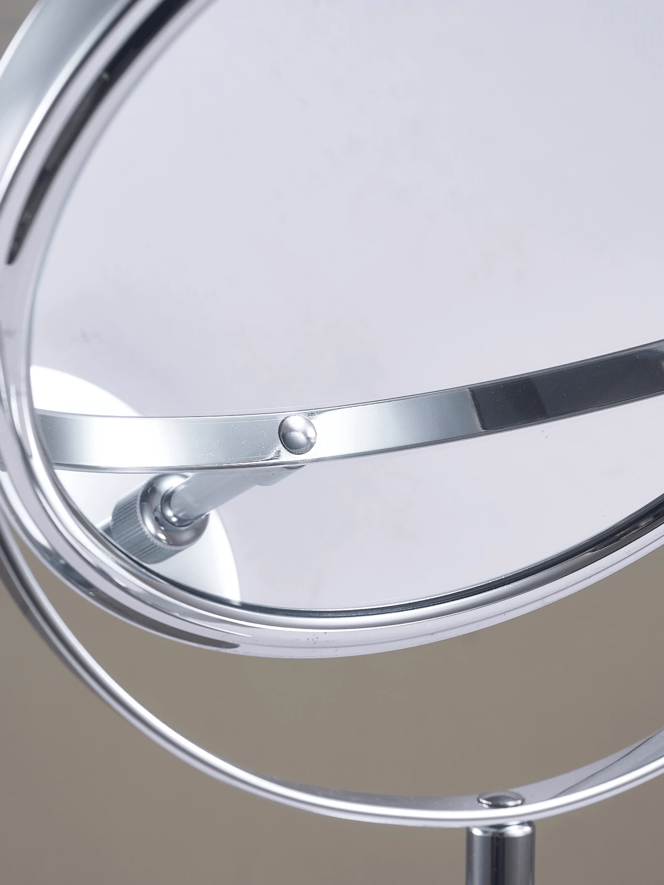 Large Size Adjustable Tabletop High Definition Magnifying Vanity Mirror