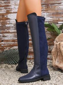 连衣裙风格，女士粗跟撞色休闲便鞋，适合日常穿着