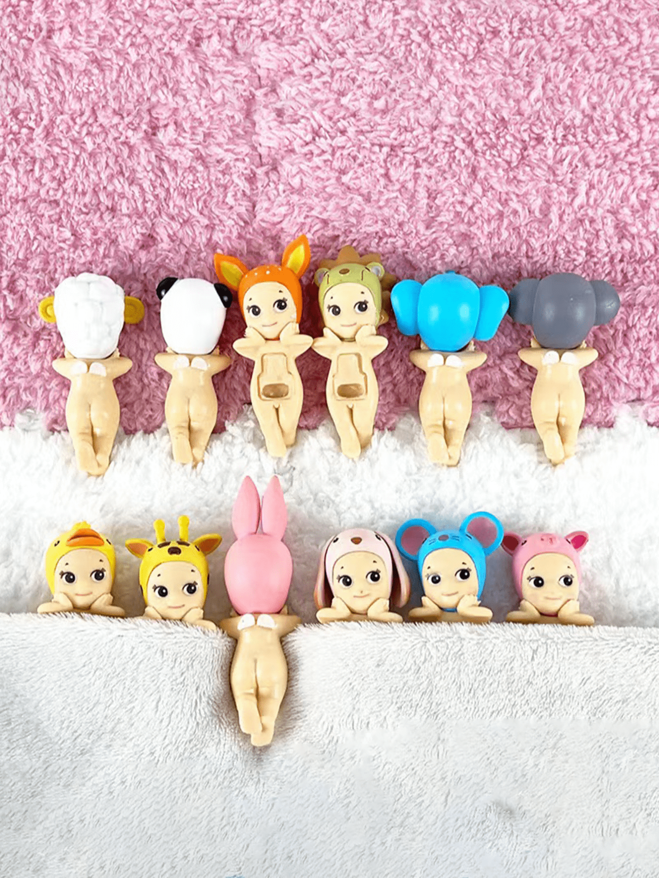 1pc Creative New Cute Animal Resting Head Blind Box Car Decor, Phone