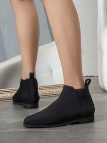 Damskie krótkie buty i botki Chelsea Boots, buty na imprezę świąteczną, krótkie buty bankietowe, płaskie buty