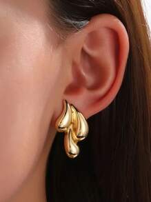 时尚不锈钢几何铸造耳环，奢华精品款C形耳钉，复古时尚跨境流行耳饰 - style1 - 查看 6