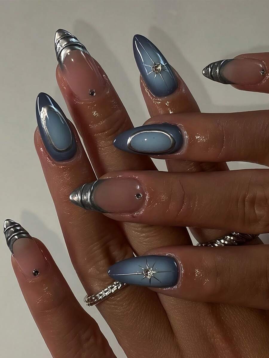 24 piezas de uñas postizas de forma de almendra media azul francés con rayas plateadas 3D, adecuadas para todas las mujeres para uso diario