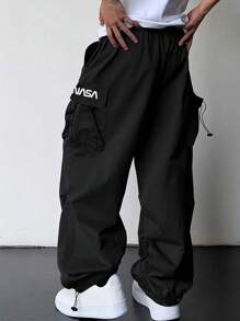 男式休闲多口袋直筒工装裤，配有抽绳可调节翻盖口袋和下摆 - 黑色 - 查看 2