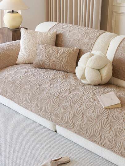 1PC Solid Color Plush Winter Lamb Plush Sofa Cushion, Non Slip Sofa Protective Cover For Living Room, 1/2/3/4 Person Seat, Home Soft Decoration, Suitable For Living Room, Office, Bedroom