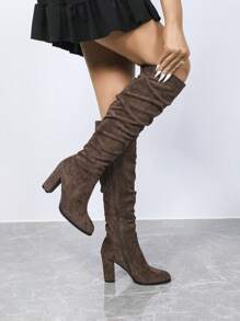 款式与连衣裙，2024秋冬新款女士叠穿长靴，圆头高跟，侧拉链高筒靴，粗跟高筒弹力马靴