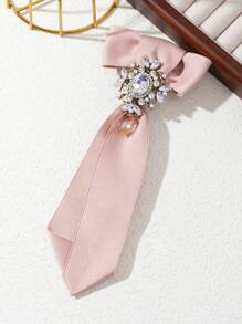 1 pieza Elegante broche de mujer con cinta de satén, piedras de rhinestone y escudo estilo palacio, joya de lujo adecuada para uso diario, regalo para boda/fiesta