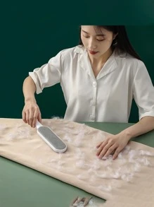 1 件装双面静电衣物刷、便携式手动脱毛器、毛发剃须刀，用于去除衣服、沙发、地毯、被子、宠物毛发、粘毛滚筒、除尘刷、羊毛大衣绒毛去除器上的毛发 - 彩色 - 查看 1