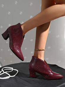 New Crocodile Embossed Thick Heel Ankle Boots, Women's Fashion Versatile Pointed Toe Red Slip-On Chunky Heel Short Boots, Ladies Snakeskin Chunky High Heel Shoes In Wine Red