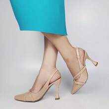 Scarpin Feminino Nude Bico Clássico Salto Alto Confortável Moda