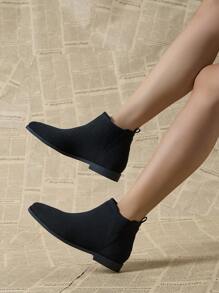 Damskie krótkie buty i botki Chelsea Boots, buty na imprezę świąteczną, krótkie buty bankietowe, płaskie buty