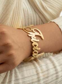 1 Retro Personalized Fashion Street Custom Name Wide Face Bracelet For Women Men, Daily, Work, Dating, Gift-Giving, Valentine's Day, Festival, Party, Gold, Stylish, Colorful, Vintage, Hipster, Y2k, 2000s Fashion, Old Money, Custom, Personalized, Unique, Ideal Gifts For Him, Ideal Gifts For Her, Her, Boyfriend, Girlfriend, Dad, Mom, Family, Friends, For Anniversaries, For Birthdays, For Graduation, For Prom, For Party,School Supplies,Back To School,School Gift,For Office,For School,For Classroom,For Teacher Gifts,For University,For Colleague,For Dorm Rooms,For Teacher,For Boys And Girls,For Teenagers,Junior High School Students,Middle School Students,High School Senior High School Students,College Students,University Students,Freshman,Sophomore,Underclassmen