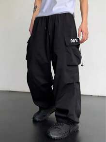 男式休闲多口袋直筒工装裤，配有抽绳可调节翻盖口袋和下摆 - 黑色 - 查看 1