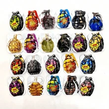 100 pièces Simulateur d'auto-destruction grenade à main factice pour blague, pour une ambiance festive. Plus sûr que les pétards. Peut convenir pour diverses fêtes comme alternative aux pétards (couleur et style aléatoires)