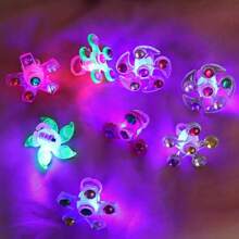 5 件发光派对礼品 LED 手链和 LED 戒指教室夜光霓虹灯派对用品礼品袋生日、嘉年华奖品、皮纳塔礼品袋礼品 LED 发光指尖陀螺手链夜光派对礼品发光旋转环减压玩具派对礼品用品 - 彩色 - 查看 13