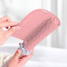 1pc Silicone Hair Curler Mat, Heat Resistant Pad, Anti-Scald Insulation Mat For Hair Styling Tools, Multi-Functional Portable Makeup Tool, Suitable For Blow Drying And Curling To Prevent Desk Damage, Hair Tools, Hair Products And Accessories For Barber Salon Beauty Back To School, Travel Holiday Essentials, Slick Back Brush, Hair Dryer, Hair Spray, Curly Hair Products, Hair Cutting Scissors, Christmas, Barbershop, Hairdressing, Hair Dryer, Curly Hair Brush, Hairdressing Equipment, Hairstyle, Hairdressing, Barbershop, Hairdressing Equipment - Multicolor - View 9