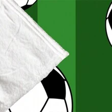 1pc Pătură personalizată cu nume, pătură de flanel cu tematică fotbal, pătură caldă moale și confortabilă, pătură pentru ocazii memorabile, cadou de aniversare, cadou de Crăciun, cadou pentru familie și prieteni, potrivită pentru dormitor, birou, pat, canapea, fotoliu, pentru somn, camping, călătorie, moale, confortabil, simplu, personalizat, personalizat, unic, el, ea, iubit, prietena, prietena, prietena, pentru familie Zile de naștere, Pentru inaugurarea casei, Pat, Mașină, Dormitor, Ceainărie, Sufragerie, Canapea