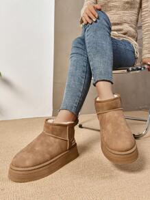 Botas de Neve para Mulheres para Uso Externo, Forro de Pele de Carneiro, Antiderrapante, Calçado Feminino com Sola Grossa, Bota Ankle com Puxador, Forrada Termicamente para Inverno