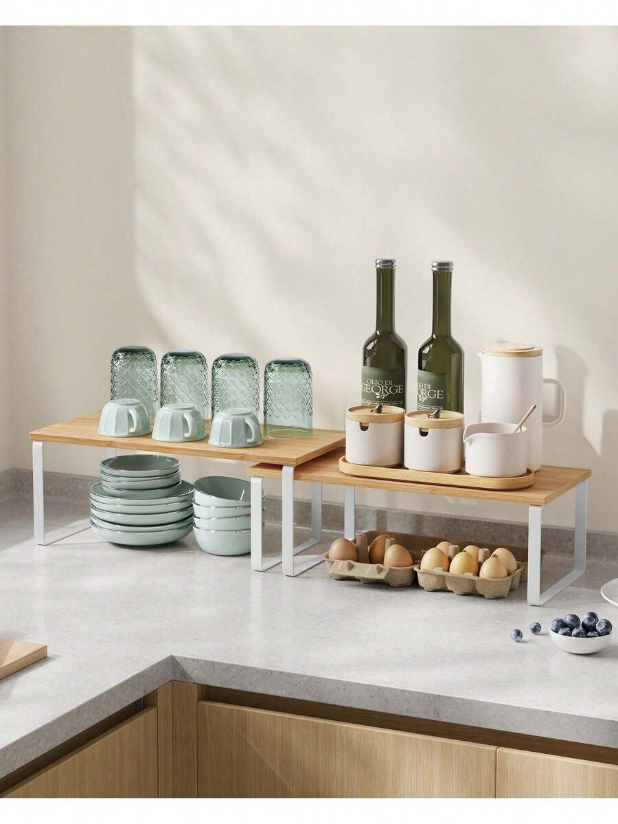 SONGMICS Estante para Especias, Juego de 2, Organizador de Armario, Estante de Almacenamiento de Cocina Extensible, Especiero de Metal y Madera de Ingeniería, Blanco Nube y Beige Natural - Beige - Übersicht 1