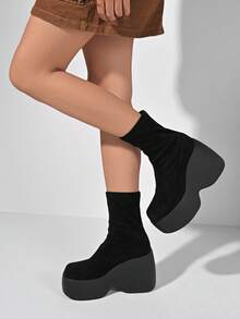 Giày bốt cổ ngắn đế dày thời trang cho nữ, giày bốt màu trơn nhẹ và thoải mái - màu đen - Xem 3