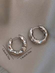 1 Pair Asymmetrical Hammered Texture Geometric Round Hoop Earrings, Minimalist Style, Suitable For Women's Daily Wear - Earrings - View 4