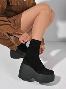 Women's Fashion Mid-Calf Black Plus Size Versatile European And American Boots