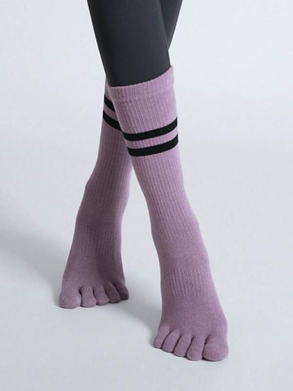 1 Pair Solid Striped Silicone Non-Slip Soft Breathable Casual Sports Style Five-Toe Socks, Suitable For Women Athletic Wear, For Gym, Fall