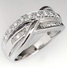 1pc Minimalist Sparkling Halo Ring With Embedded Shiny Cubic Zirconia, Elegant Engagement/Promise Ring, Gift For Women/Girls On Valentine's Day, Christmas