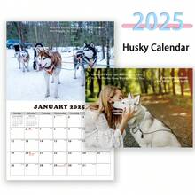 Lịch treo tường chủ đề chó Husky năm 2025. Bìa mờ, 15 hình ảnh chó Husky độ nét cao được in bên trong, lưới lớn để lập kế hoạch. Thích hợp sử dụng tại văn phòng hoặc gia đình, giúp lịch trình công việc và cuộc sống của bạn được tổ chức tốt hơn. Kích thước mở: 42x28,5cm/11,2x16,5in - Nhiều màu - Xem 9