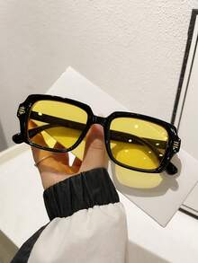 1 chiếc Kính thời trang vuông cho nữ, nhiều màu sắc, thích hợp cho đi biển, đi nghỉ và chụp ảnh Trang phục cơ bản hợp thời trang Thu Đông cho phụ nữ Quần áo công sở Quà tặng giản dị Phụ kiện đi biển cho phụ nữ Kính thời trang - Nhiều màu - Xem 5