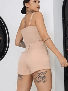 Women's Tailored Set Shorts And Strappy Crop Top. - khỏa thân - Xem 3