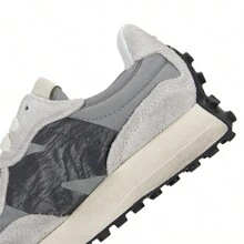 New Balance 男鞋女鞋輕盈舒適時尚休閒鞋復古運動鞋 U327WCA-D - 灰色/灰紫色 - 查看 5