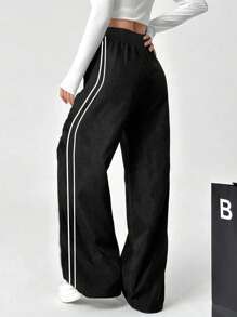 1 条青少年女孩休闲简约百搭直筒裤，适合健身、户外、春夏秋冬