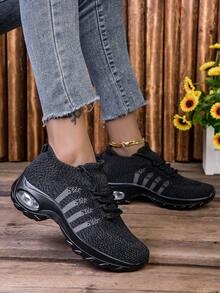 Giày thể thao chạy bộ thoáng khí cho nữ, giày đen trơn, thân trên bằng vải bốn mùa, đệm hỗ trợ ổn định, không in, đế chống trượt hấp thụ sốc, giày thể thao đế mềm đệm khí phù hợp cho học sinh, bà mẹ và đi bộ thoải mái - màu đen - Xem 5