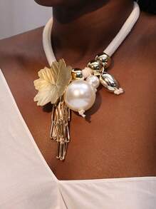 1pc Exaggerated Metallic Color Oversized Pearl Chunky Jewelry Necklace, Suitable For Women Evening Party, Gift For Mom & Friends
