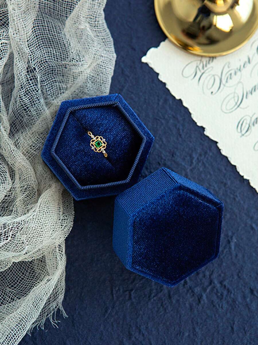 Velvet Ring Box Vintage Hexagon Premium Jewelry Display Holder Gift