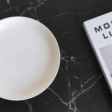 黑白简约现代风格的圆形储物托盘，直径 20 厘米 / 26 厘米，由塑料制成。 - 彩色 - 查看 6