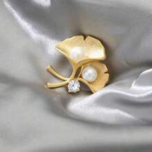 1 件跨境韩国时尚通勤奢华珍珠银杏胸针，低调高端翻领别针，百搭西装配饰 - 金色 - 查看 7