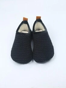 Dép đi trong nhà họa tiết cừu thêu họa tiết mới lạ, trang trí nơ cho nữ, dép đi trong nhà mềm mại ấm áp, lót nhung chống trượt, dép đi trong nhà/trong nhà, thích hợp cho mùa đông - màu đen - Xem 6
