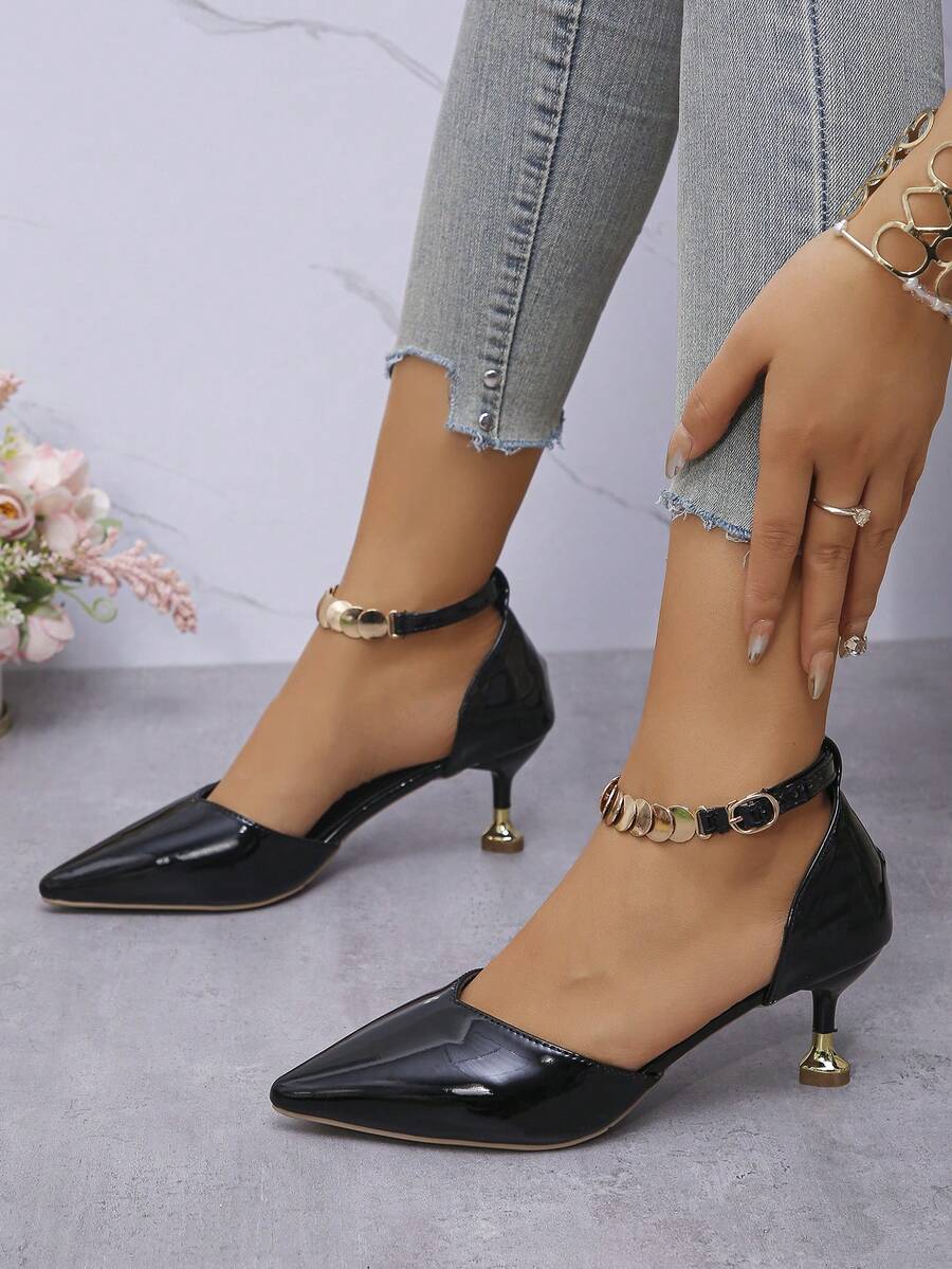 Women's Fashion Sexy Black High Heels, Pointed Toe Bridal Shoes, Model