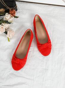 Casual Twist Velvet Shallow Flat Round Toe Ballet Flats
