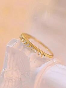 1 件 S925 纯银皇冠设计戒指，简约 CZ 宝石镶嵌，精致优雅的风格，是送给女性的理想礼物 - 皇冠 - 查看 1