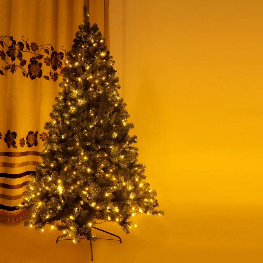 Christmas Gift Pre Installed Lighting Christmas Tree 7.5 Feet