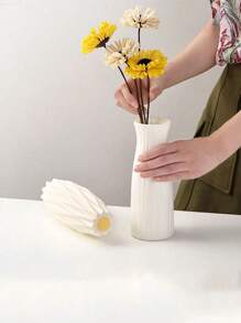1pc Nordic Style White Vase, Plastic Vase With Creative Asymmetrical Shape, Suitable For Home Decor, Weddings, Parties, Holidays, Modern Desktop Decoration, Floral, Dried Flowers, Landscape Plants Rama Decoration Rama Gifts Birthday Graduation