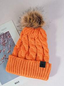 1pc Unisex Ski Hat, Y2K Style Logo Label Knit Cap, Outdoor Windproof Casual Beanie, Warm Winter Hat Suitable For Commuting
