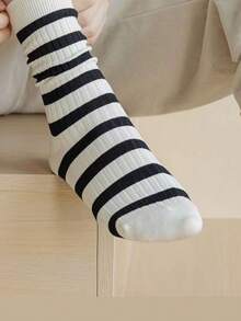 1 đôi tất gân đa năng dài đến giữa bắp chân cho nữ, phong cách đại học cho mùa thu/đông - Nhiều màu - Xem 5