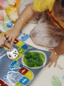 Bộ trò chơi cờ vua, trò chơi cờ vây. Loạt trò chơi cờ bàn. Bàn cờ vải, cờ nhựa, có túi vải, dễ dàng mang theo khi đi du lịch và chơi. - Nhiều màu - Xem 2